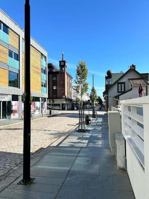 Ny Urban Leilighet Med Super Utsikt Haugesund Exterior foto
